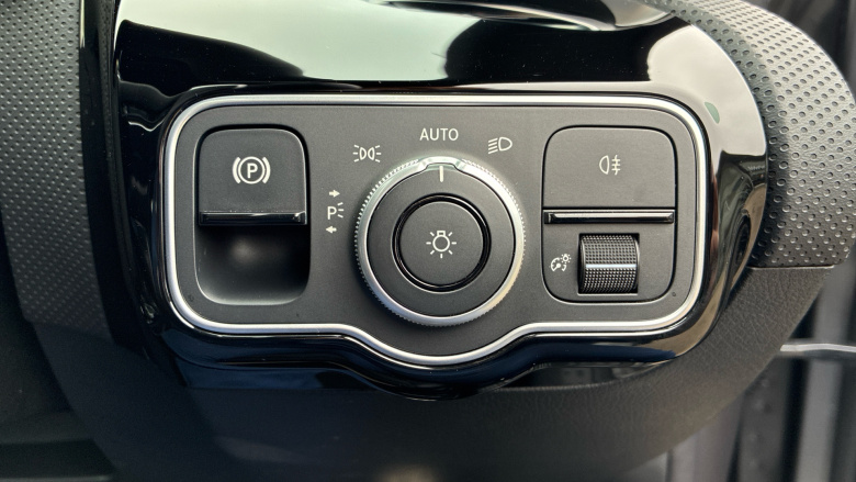 Mercedes-Benz CLA 250e AMG Line Executive 4dr Tip Auto Saloon